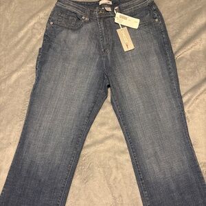 Chico‘s platinum jeans